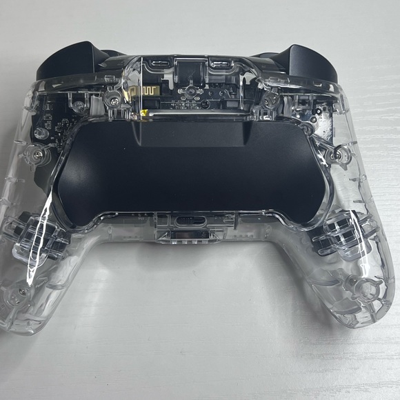 Nintendo Switch Controller - Picture 3 of 3